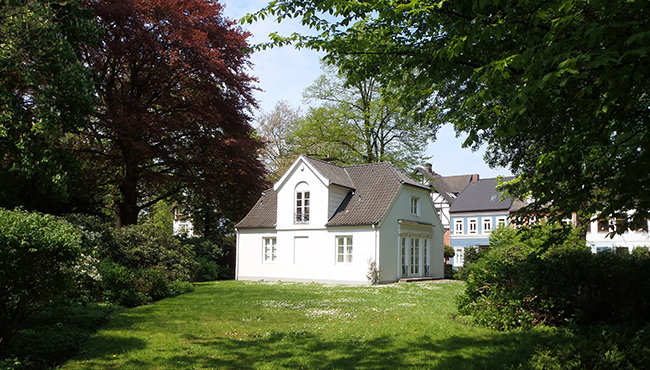 Gärten zwischen Altona und Neumühlen | NEW GENERATION